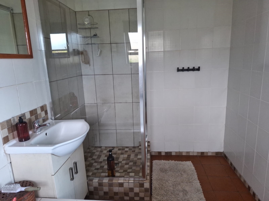 3 Bedroom Property for Sale in Winterstrand Eastern Cape